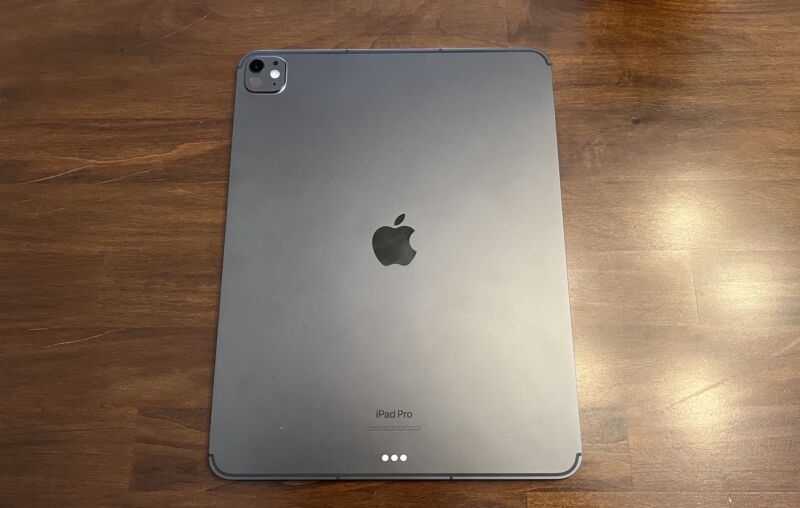 M4 iPad Pro review Well, now you’re just showing off MacMegasite