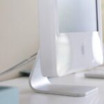 Today in Apple history: iMac G5 takes a page out of the iPod’s playbook