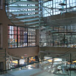 Today in Apple history: Apple’s massive glass staircase wows Manhattan