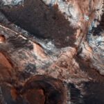 Field of mounds on Mars may be sign of erosion at the edge of an ocean