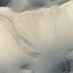 Tuesday Telescope: Finally, some answers on those Martian streaks