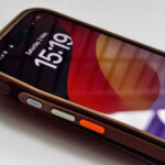 Torras Ostand OAir iPhone Case review: Come for the color, stay for the buttons